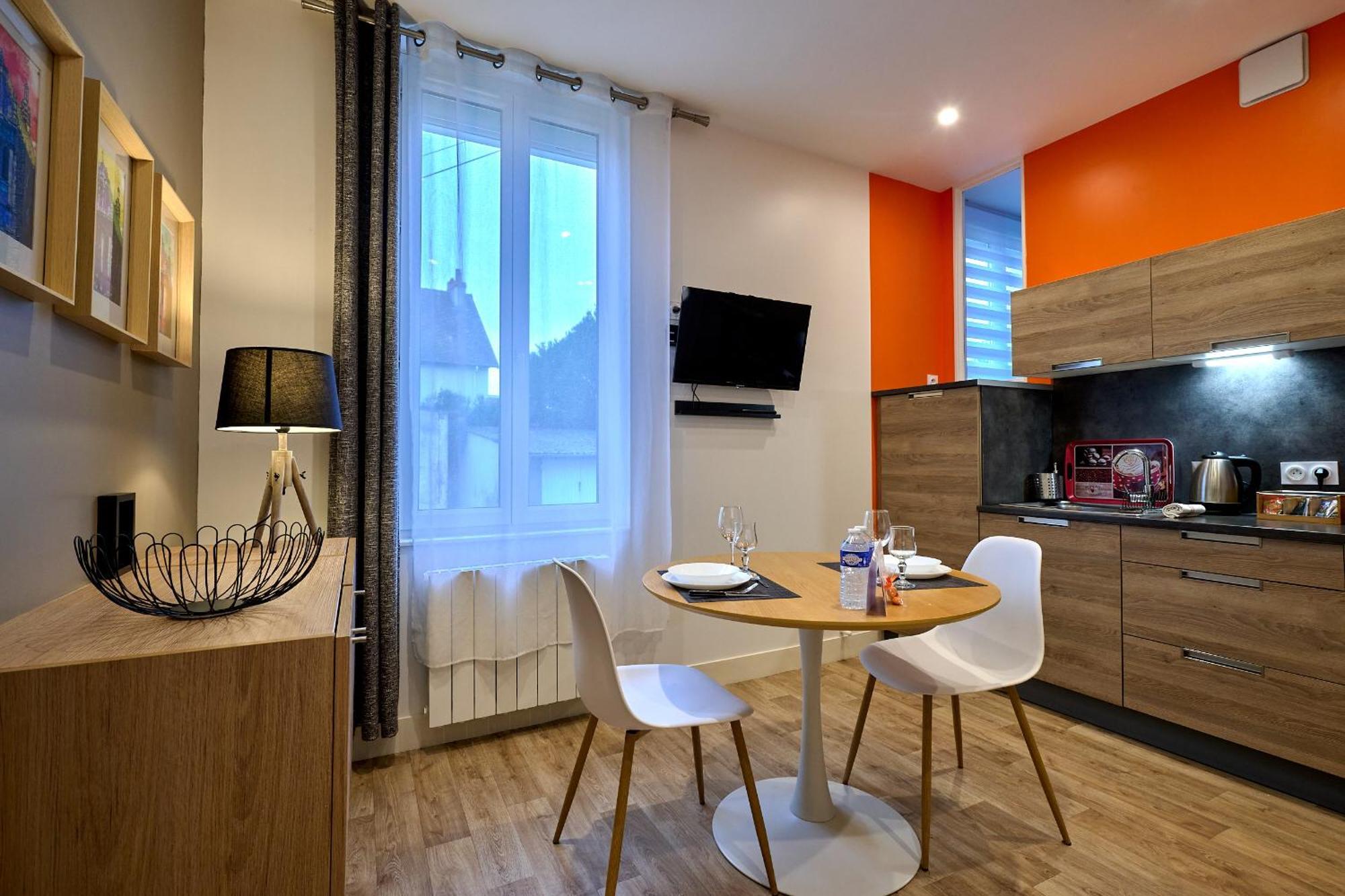 Le Faidherbe Style Appart' Hotel - Wifi Gratuit - Parking Gratuit Calme Et Lumineux Nevers Buitenkant foto